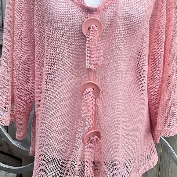 Simply Noelle Peach Mesh Top for Ladies; Size Large/XL - Picture 2 of 10